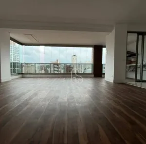 Apartamento com 3 Quartos à venda, 160m² no Moema, São Paulo