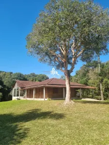 Fazenda/Sítio com 3 Quartos à venda, 225m² no Estrada do Imbuial, Campina Grande do Sul