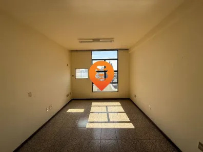 Sala Comercial para alugar, 38m² no Santa Efigênia, Belo Horizonte