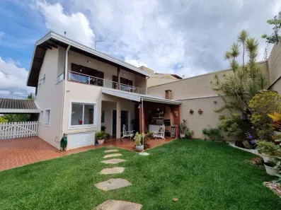 Sobrado com 3 Quartos à venda, 193m² no Pinheirinho, Vinhedo