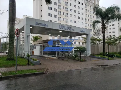 Apartamento com 3 Quartos para alugar, 72m² no Pinheirinho, Curitiba