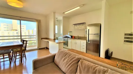Apartamento com 1 Quarto para alugar, 51m² no Cambuí, Campinas