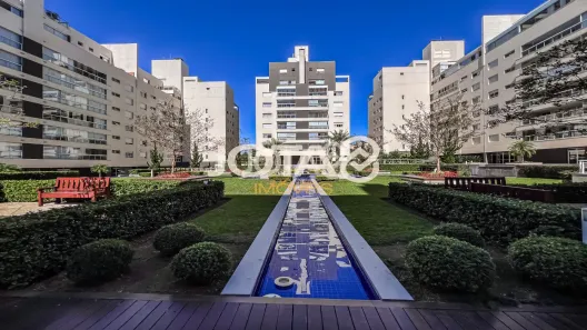 Apartamento com 3 Quartos à venda, 158m² no Água Verde, Curitiba