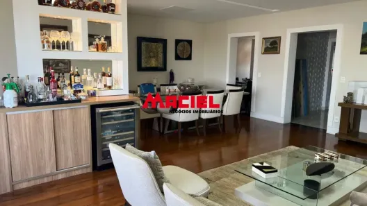 Apartamento com 3 Quartos à venda, 208m² no Vila Adyana, São José dos Campos