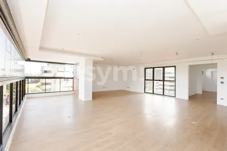 Apartamento com 3 Quartos à venda, 259m² no Cabral, Curitiba
