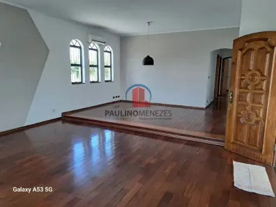 Casa com 3 Quartos para alugar, 172m² no Parque Novo Mundo, Americana