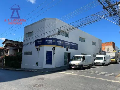 Ponto Comercial para alugar, 650m² no Centro, Montes Claros