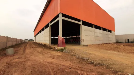 Galpão/Depósito/Armazém para alugar, 2600m² no Salseiros, Itajaí