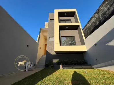 Sobrado com 3 Quartos à venda, 122m² no Laranjeiras, Caieiras