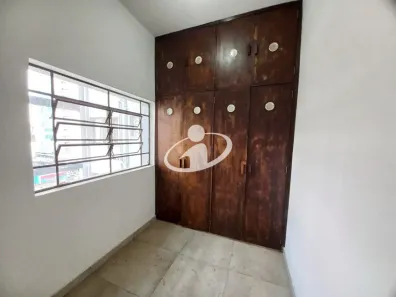 Apartamento com 3 Quartos para alugar, 120m² no Centro, Uberlândia