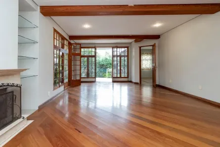 Casa com 4 Quartos à venda, 350m² no Jardim Cordeiro, São Paulo