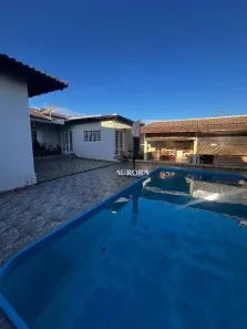 Casa com 3 Quartos à venda, 193m² no Califórnia, Londrina
