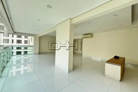 Apartamento com 4 Quartos à venda, 140m² no Vila Olímpia, São Paulo