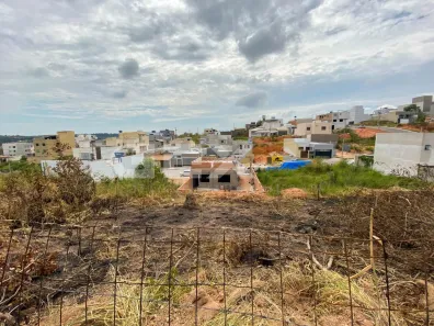 Lote/Terreno à venda, 197m² no Residencial Doutor Walchir Resende Costa, Divinópolis
