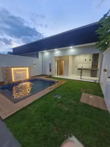 Casa com 3 Quartos à venda, 137m² no Vila Oliveira, Aparecida de Goiânia