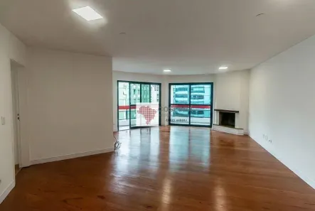 Apartamento com 4 Quartos para alugar, 143m² no Itaim Bibi, São Paulo