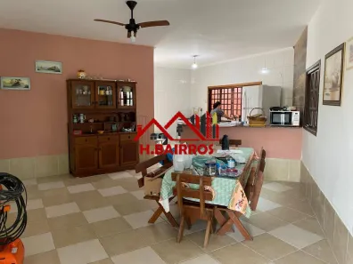 Casa com 3 Quartos à venda, 150m² no Balneário Gardem Mar, Caraguatatuba