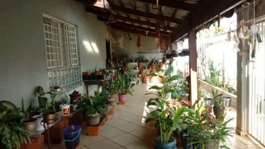 Casa com 4 Quartos à venda, 180m² no Messiânico, Londrina