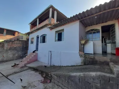 Casa com 4 Quartos à venda, 120m² no Minascaixa, Belo Horizonte