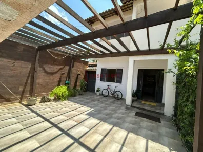 Casa com 4 Quartos à venda, 420m² no Setor Jaó, Goiânia