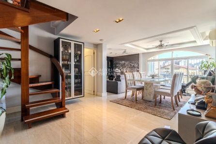 Cobertura com 3 Quartos à venda, 216m² no Mont Serrat, Porto Alegre