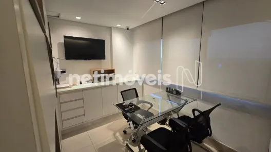 Sala Comercial à venda, 23m² no Taguatinga Centro, Brasília