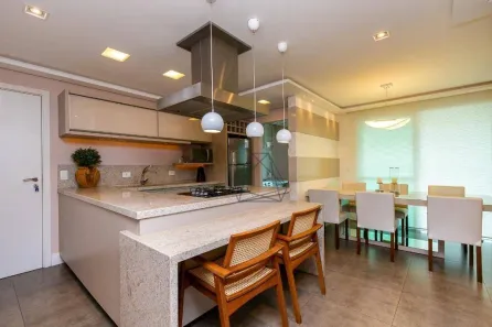 Apartamento com 2 Quartos à venda, 79m² no Portão, Curitiba