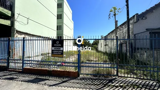 Lote/Terreno à venda, 1574m² no Centro, Santa Maria