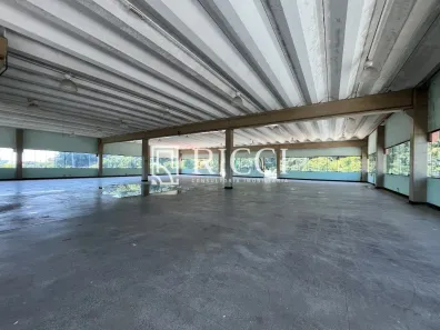 Prédio Comercial para alugar, 3550m² no Balneário Praia do Pernambuco, Guarujá