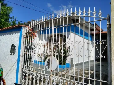 Casa com 2 Quartos para alugar, 200m² no Campo Grande, Rio de Janeiro