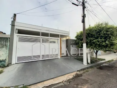 Casa com 3 Quartos à venda, 180m² no Parque Cecap Aeroporto, Marília