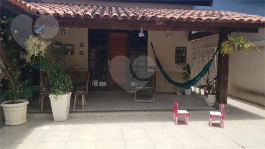 Casa com 3 Quartos à venda, 226m² no Itaipu, Niterói