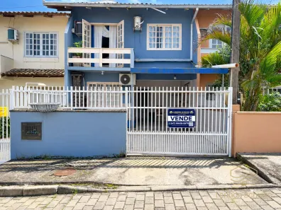 Casa com 4 Quartos à venda, 110m² no Centro, Balneário Barra do Sul