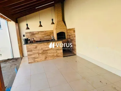 Casa com 3 Quartos à venda, 170m² no Jardim Holanda, Uberlândia