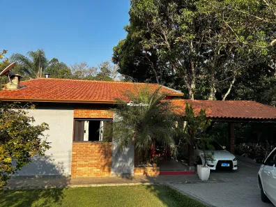 Fazenda/Sítio com 3 Quartos à venda, 900m² no , Santa Isabel