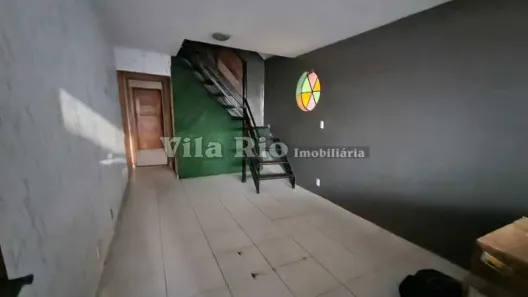 Casa de Condomínio com 2 Quartos à venda, 80m² no Irajá, Rio de Janeiro