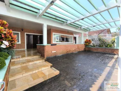 Casa com 2 Quartos à venda, 238m² no Jardim Ribamar, Peruíbe