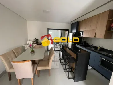 Casa com 3 Quartos à venda, 114m² no Novo Mundo, Uberlândia