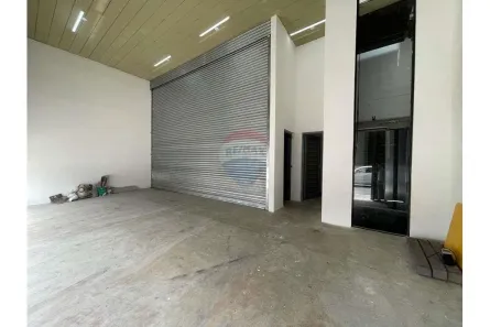 Prédio Comercial para alugar, 405m² no Jardim Pilar, Mauá