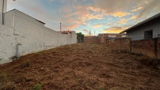 Lote/Terreno à venda, 539m² no Centro, Botucatu