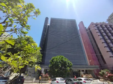 Ponto Comercial à venda, 32m² no Santa Lúcia, Vitória