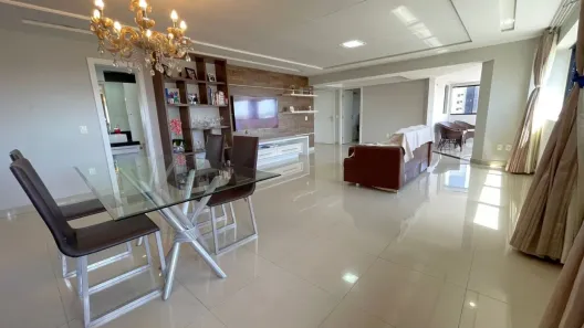 Apartamento com 4 Quartos à venda, 235m² no Candelária, Natal
