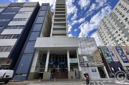 Sala Comercial para alugar, 348m² no Centro, Florianópolis