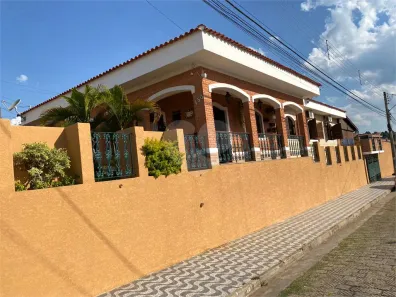 Casa com 3 Quartos à venda, 194m² no Cidade Nova, Bom Jesus dos Perdões