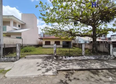 Casa com 3 Quartos à venda, 72m² no Praia da Enseada, São Francisco do Sul