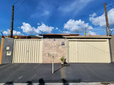 Casa com 3 Quartos à venda, 168m² no Centro (Engenheiro Schmitt), São José do Rio Preto