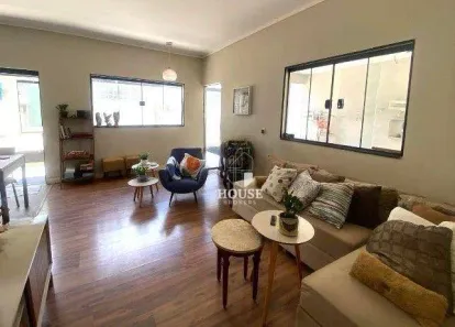 Casa com 4 Quartos à venda, 201m² no Vila São João, Mogi Guaçu