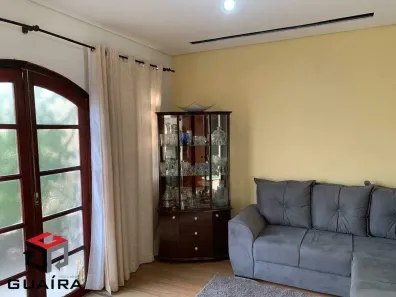 Sobrado com 4 Quartos à venda, 200m² no Jardim Teles de Menezes, Santo André