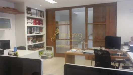 Imóvel Comercial com 3 Quartos à venda, 272m² no Jardim das Acácias, São Paulo