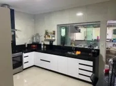 Casa com 5 Quartos à venda, 300m² no Sobradinho, Brasília